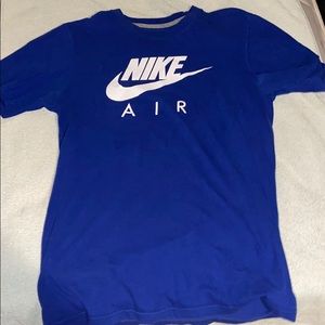 Nike Tee Shirt & 5 other shirts